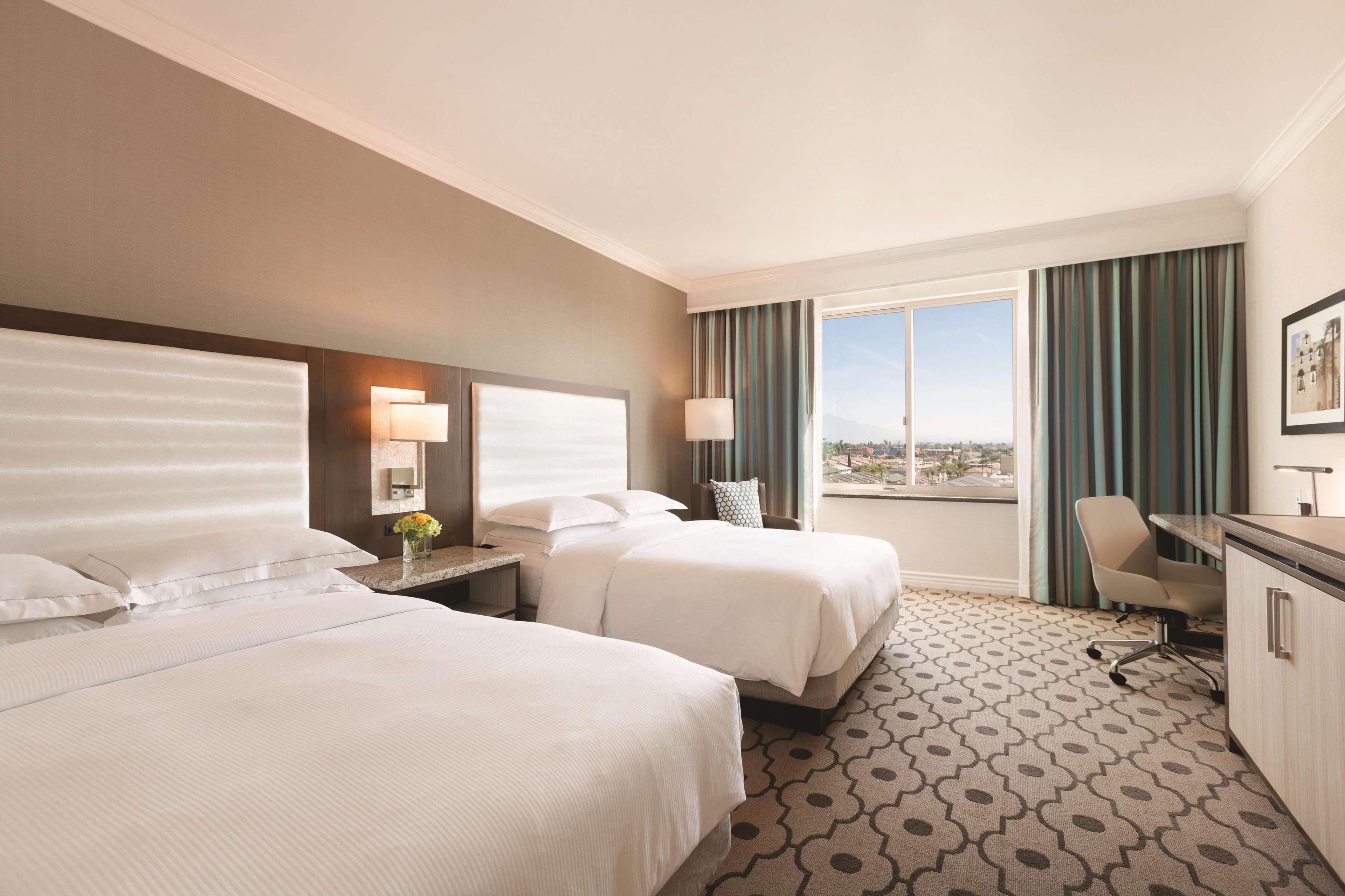 Hilton Los Angeles/San Gabriel Zewnętrze zdjęcie