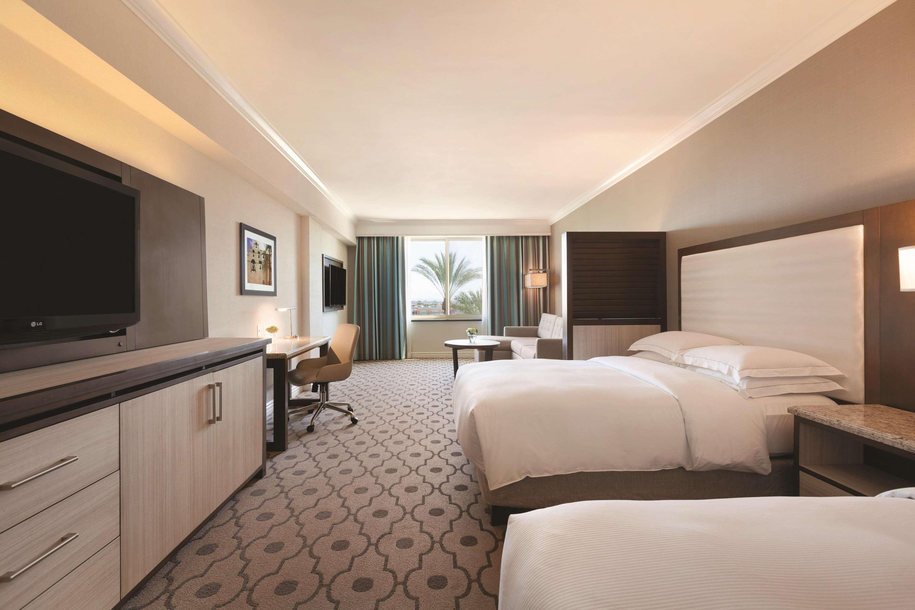Hilton Los Angeles/San Gabriel Zewnętrze zdjęcie
