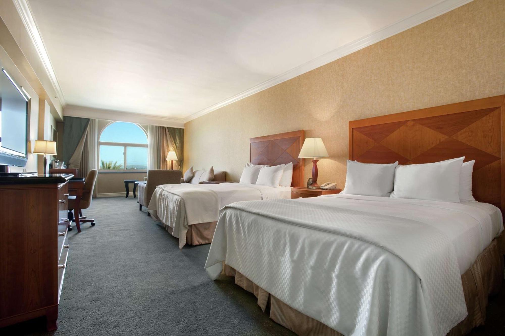 Hilton Los Angeles/San Gabriel Zewnętrze zdjęcie